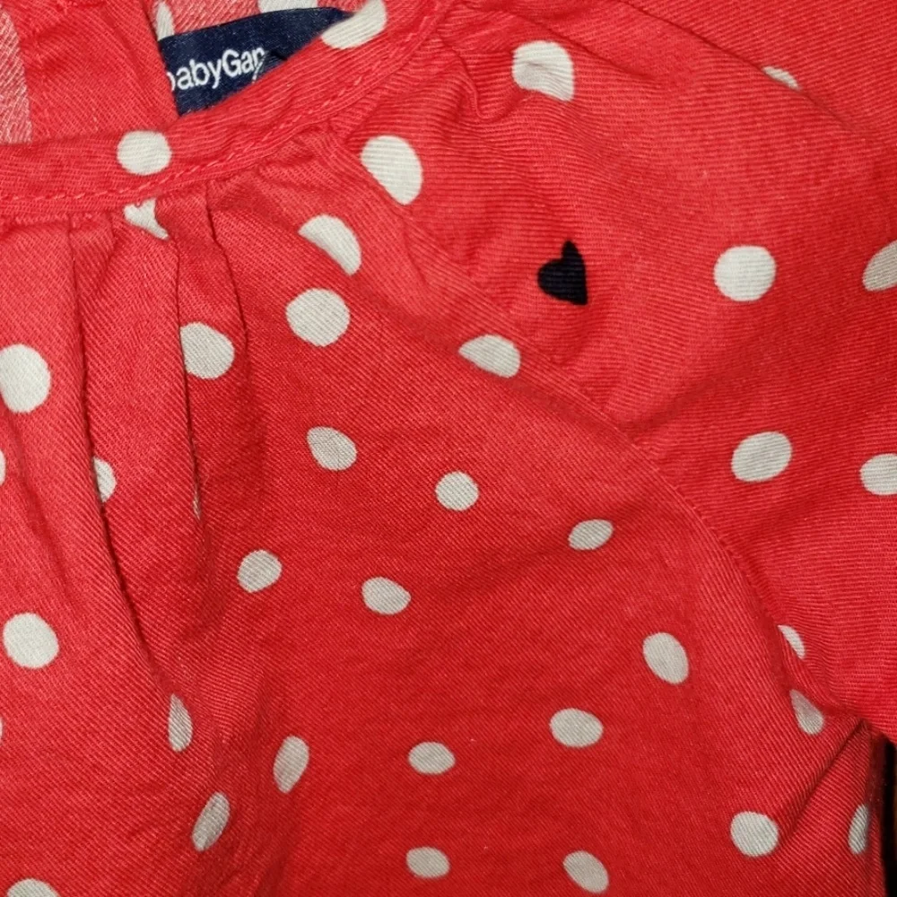 Baby Gap long sleeve shirt 6-12 Months
